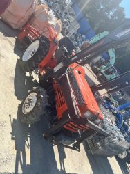 Kubota L1-205 homlokrakdóval